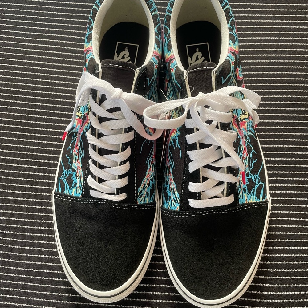 Vans Black Glow-in-the-Dark Men's Shoes - Picture 2 of 5
